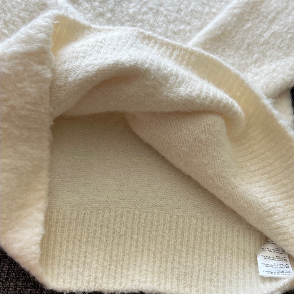 Anthropologie Cream V-Neck Sweater - Picture 11 of 13